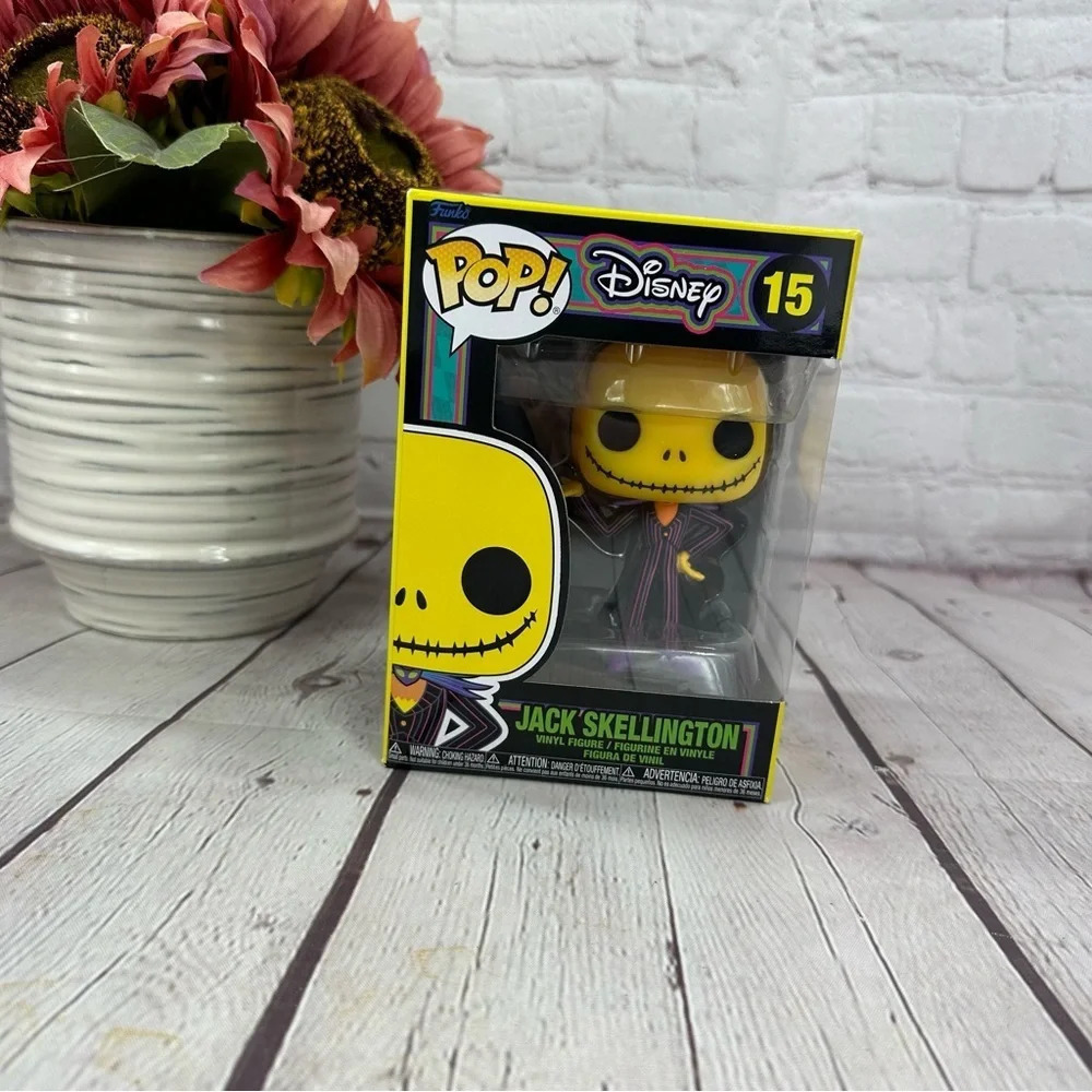 New in box Funko pop Disney nightmare before Christmas 15